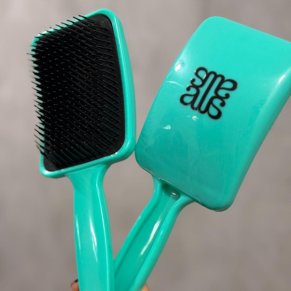 Escova de Cabelo Acalanta