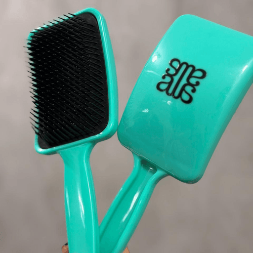 Escova de Cabelo Acalanta